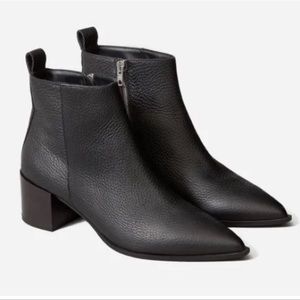 Everlane Italian Leather Boss Boot